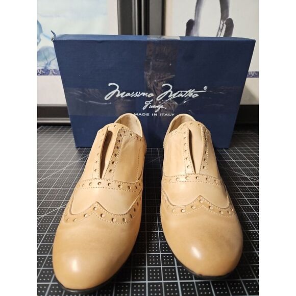 Massimo‎ Matteo Lucia Laceless Wing Tip oxford shoes Taupe 6 M
